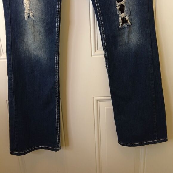 Twenty-one black five pocket distressed curvy slim bootcut jeans - Picture 4 of 16